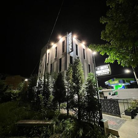 Bs Hotel Δυρράχιο Εξωτερικό φωτογραφία