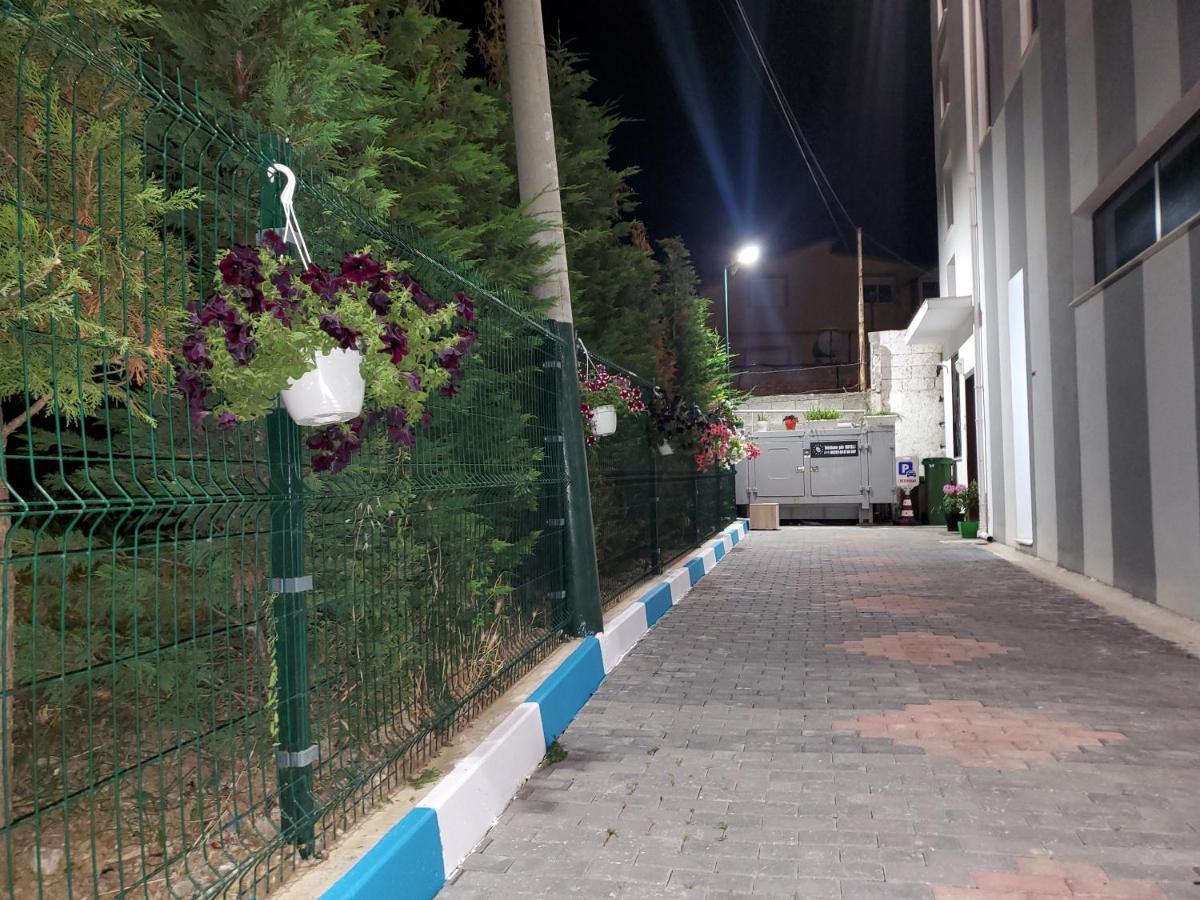 Bs Hotel Δυρράχιο Εξωτερικό φωτογραφία