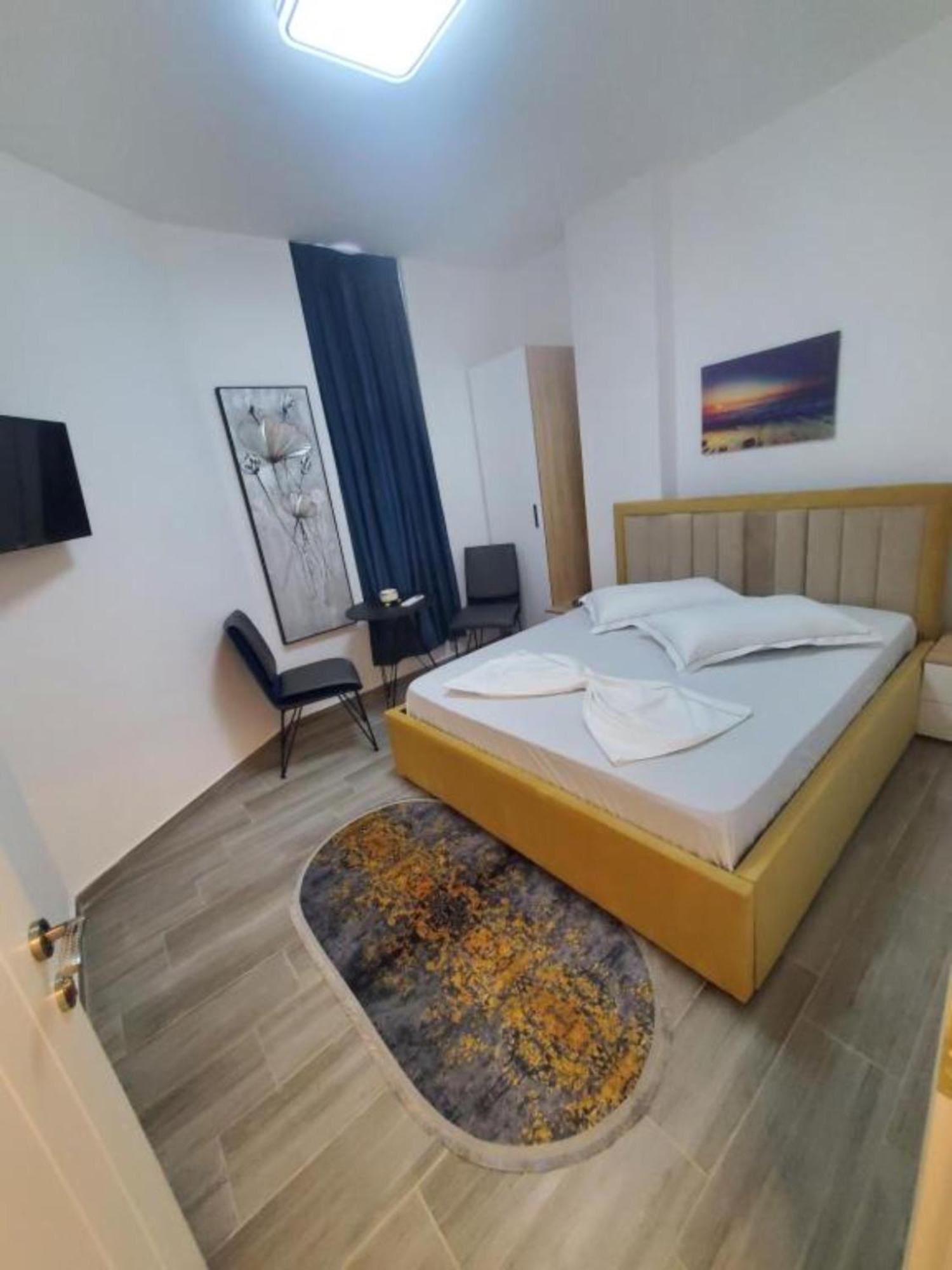 Bs Hotel Δυρράχιο Εξωτερικό φωτογραφία